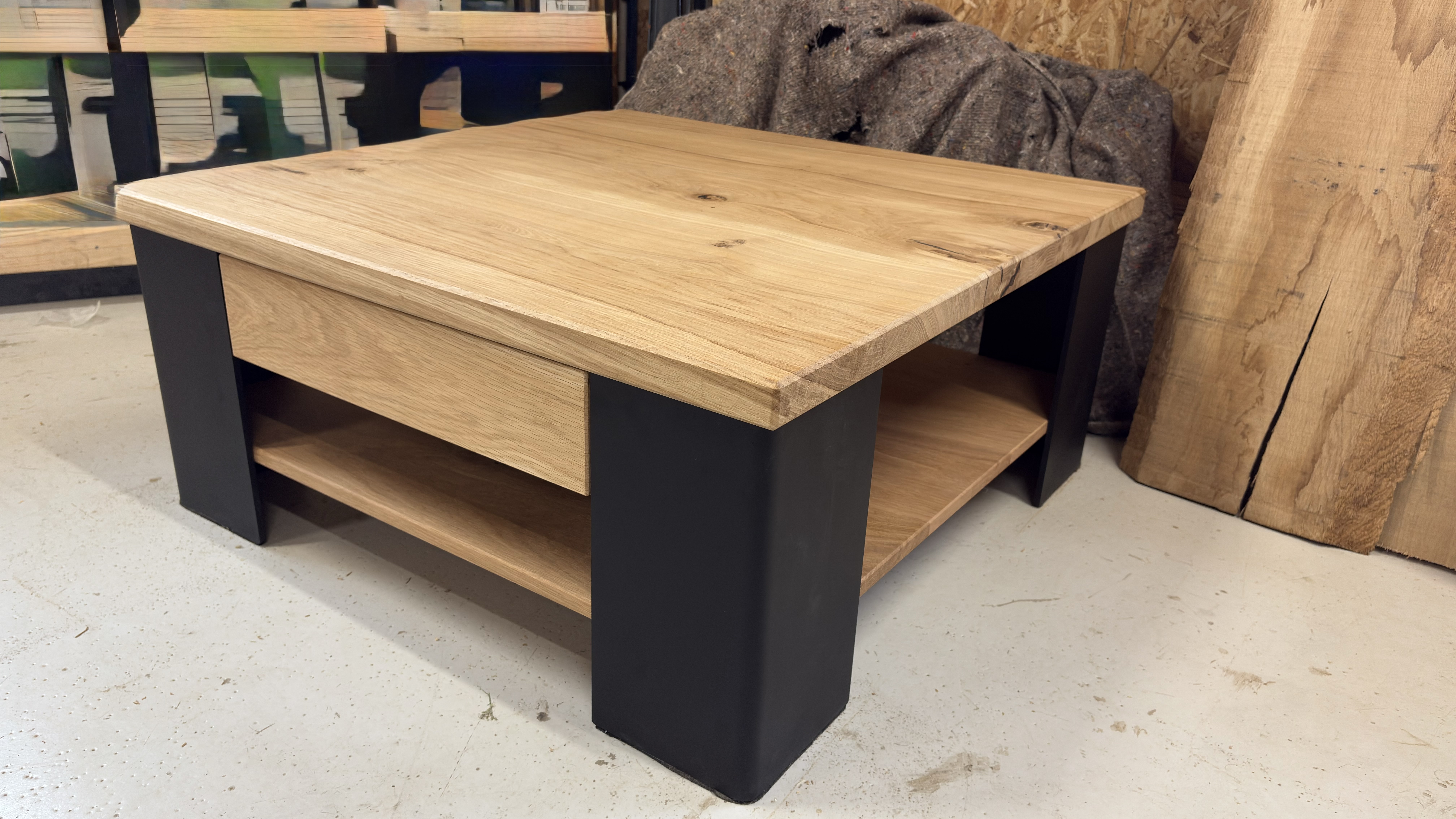 Tables Sur-Mesure en Bois Massif