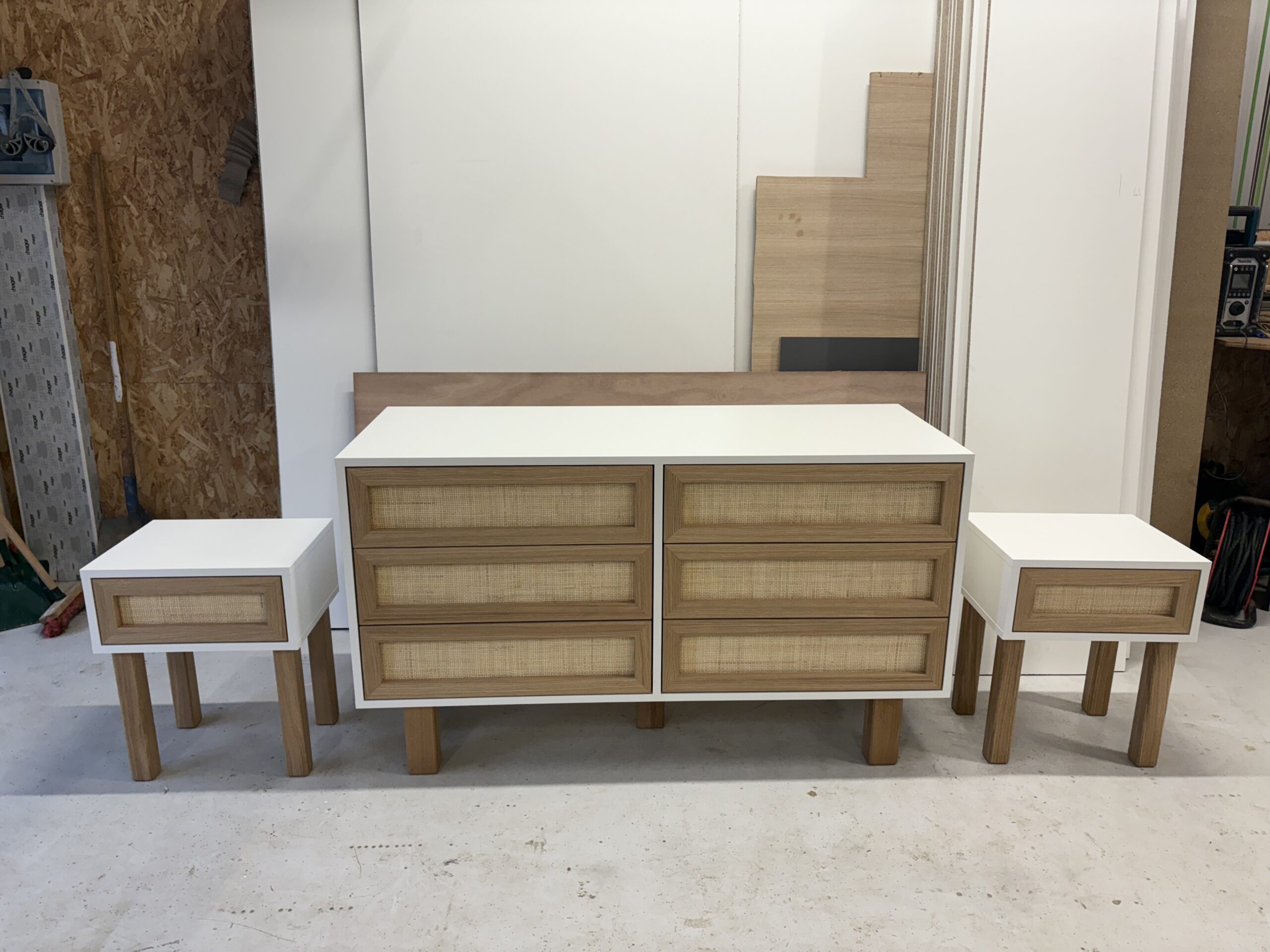 Tables Sur-Mesure en Bois Massif