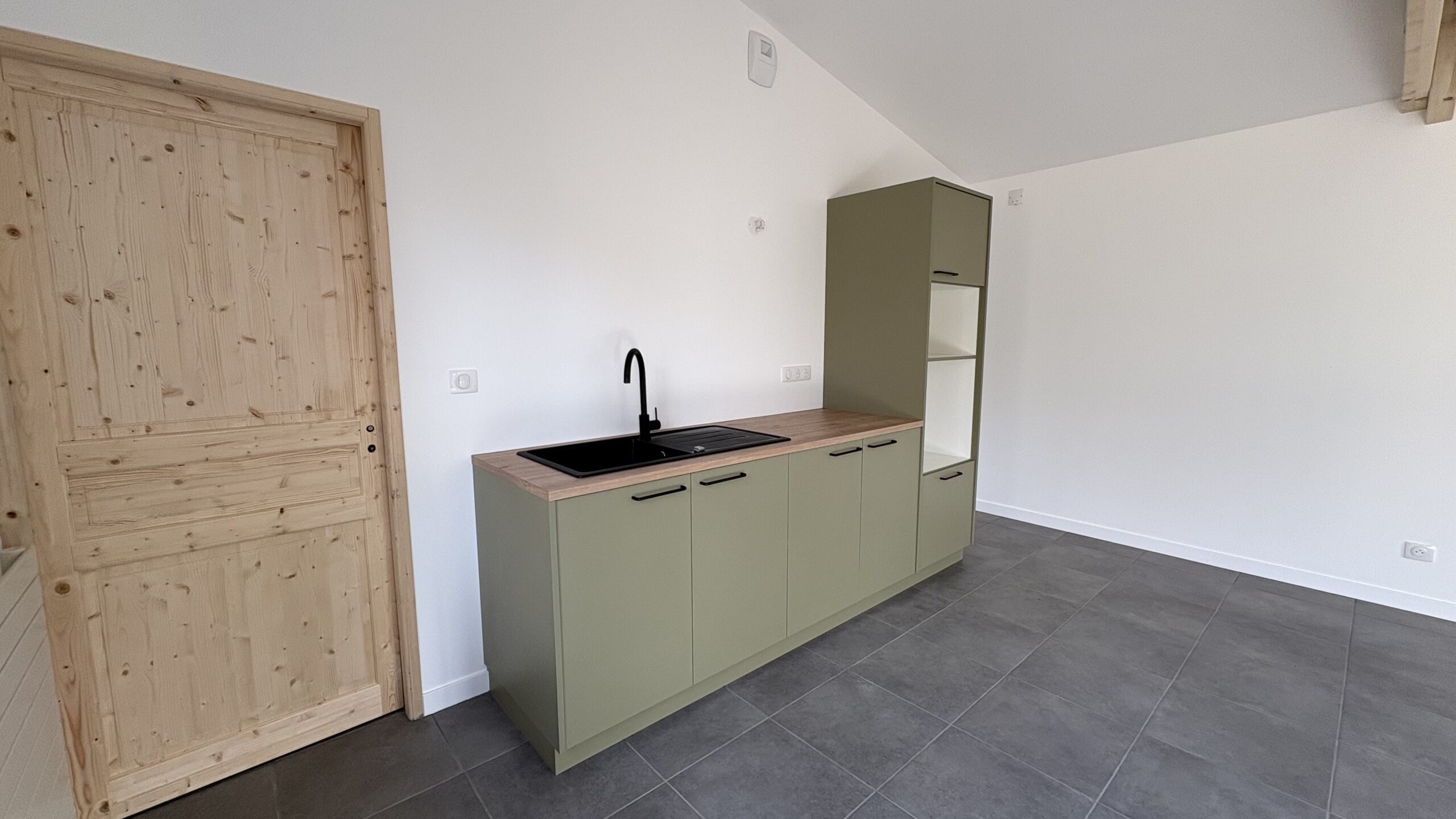 Cuisine sur mesure - Agencement Finition Geneston