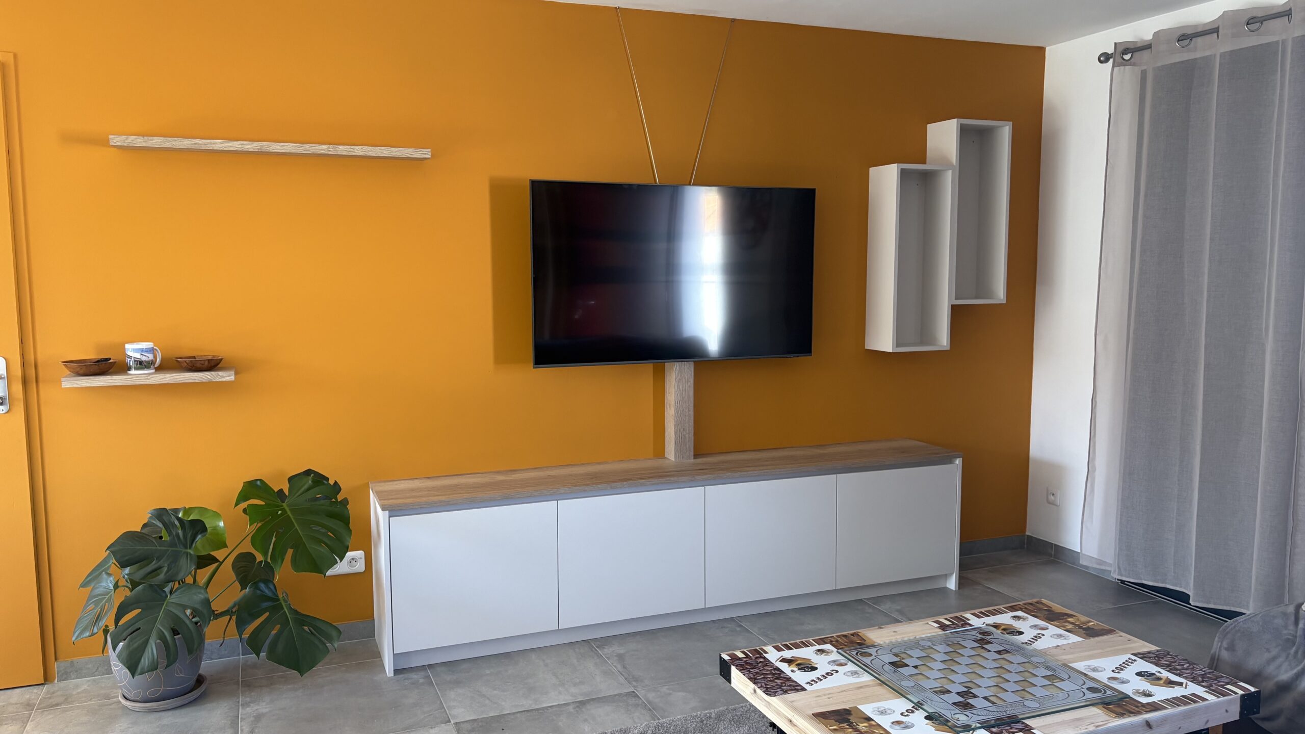 Meuble télé sur mesure - Agencement Finition Geneston